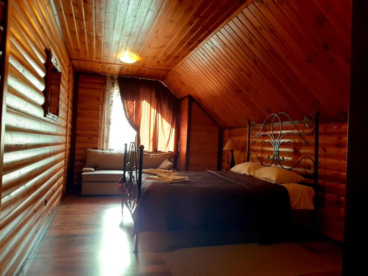 Заміський Комплекс Grand Prix Hotell Tsyurupynsk Eksteriør bilde